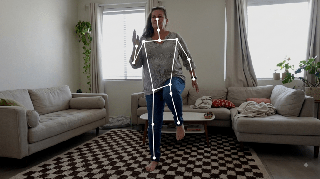 Modiono app screen showing motion-detection during an exercise inside a living room